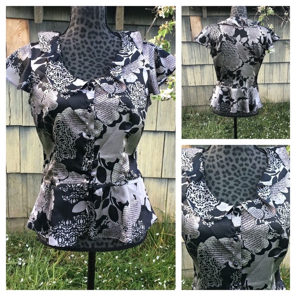 Worthington Black and Silver Floral Blouse - Petite Medium